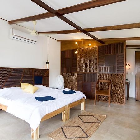 Casa Cubo By The Beach Bed & Breakfast กาลังกูติ ภายนอก รูปภาพ