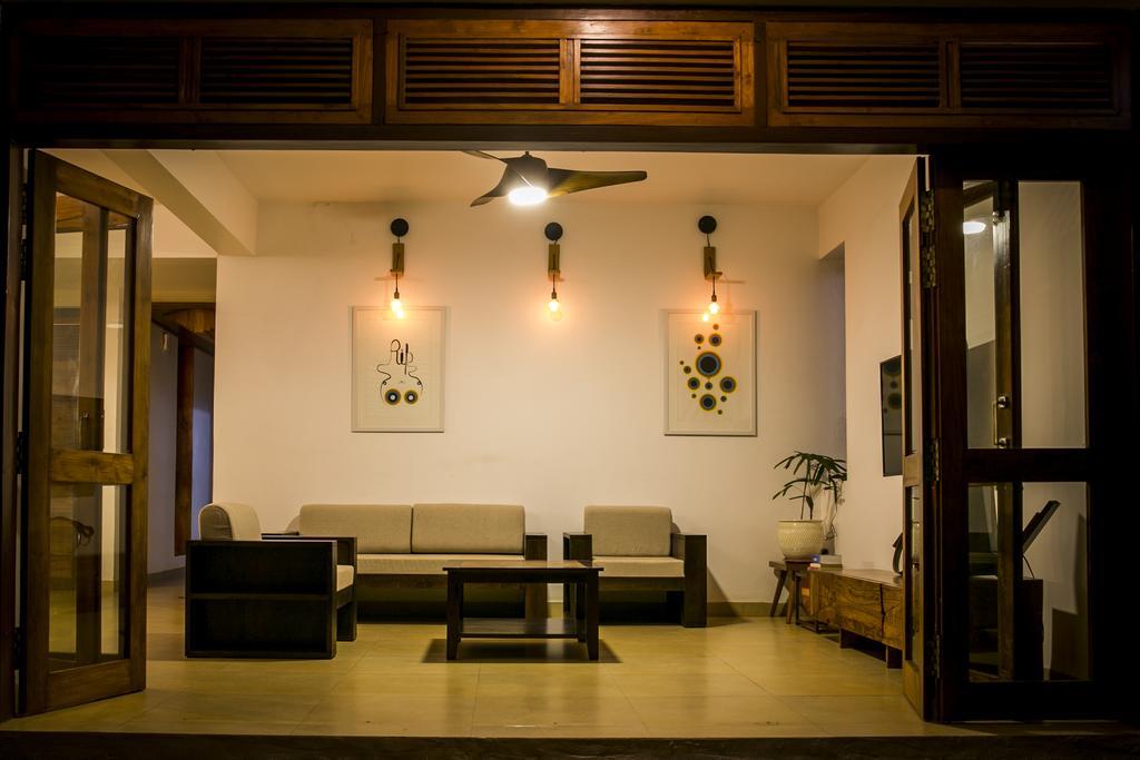 Casa Cubo By The Beach Bed & Breakfast กาลังกูติ ภายนอก รูปภาพ