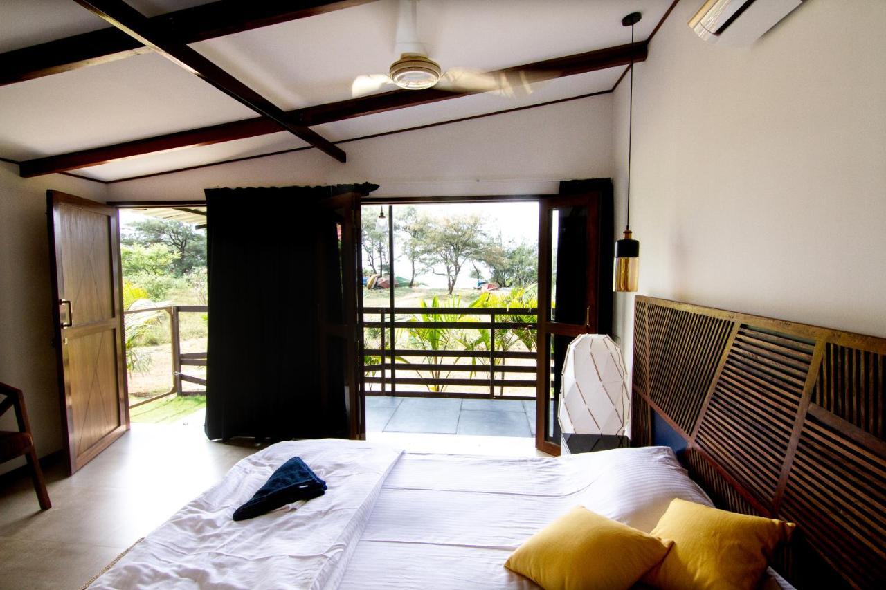 Casa Cubo By The Beach Bed & Breakfast กาลังกูติ ภายนอก รูปภาพ